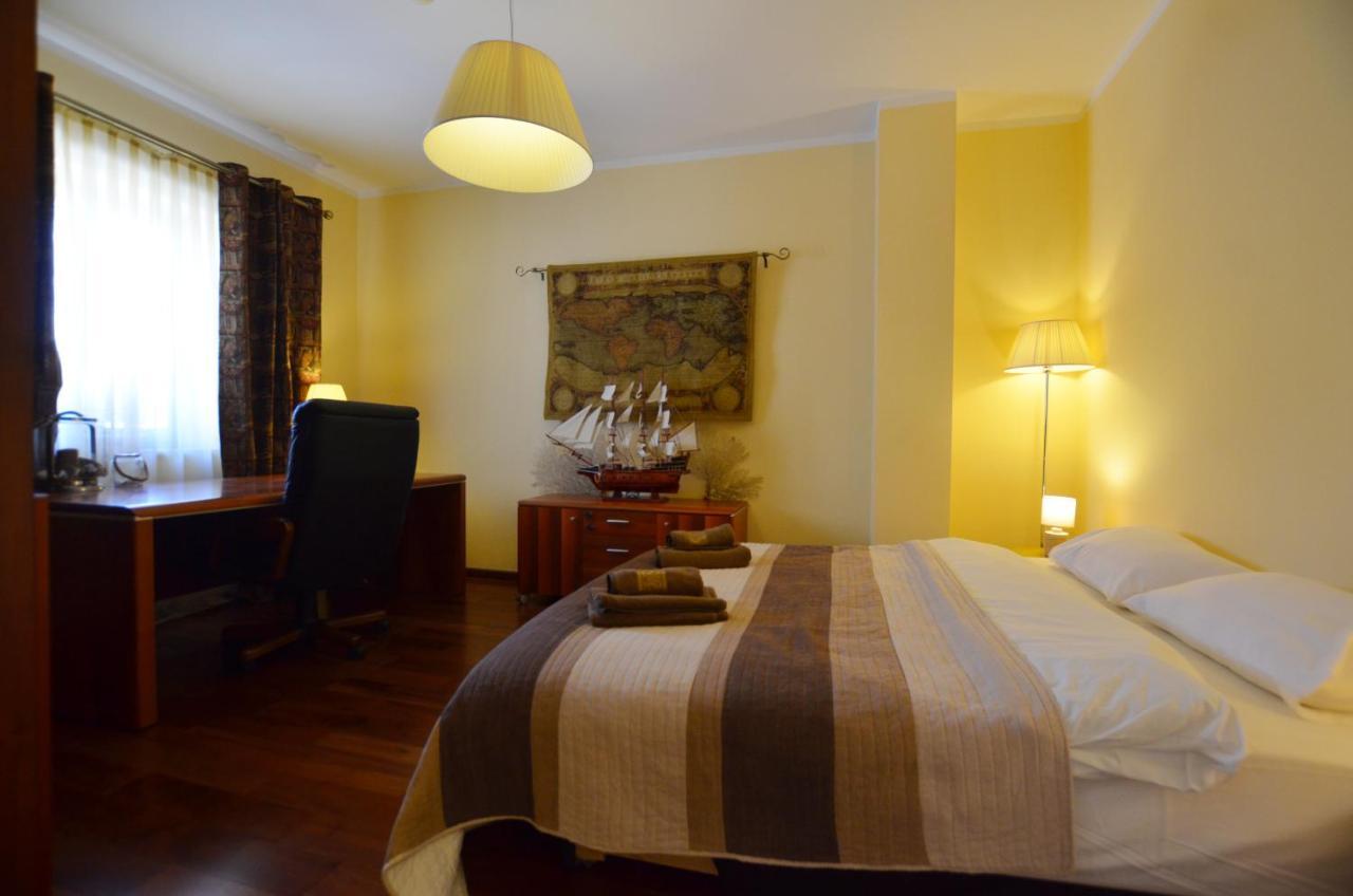 Apartment Delux Ровинь Экстерьер фото