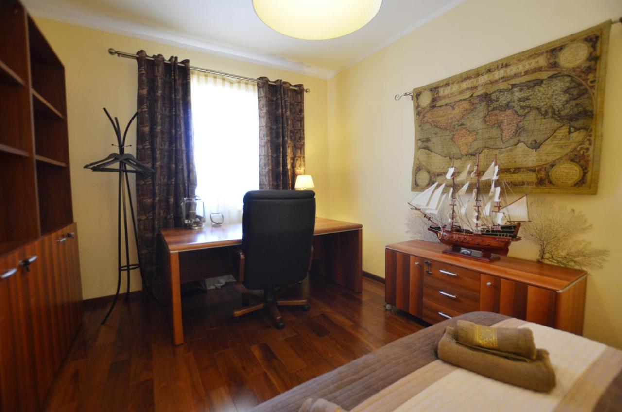 Apartment Delux Ровинь Экстерьер фото